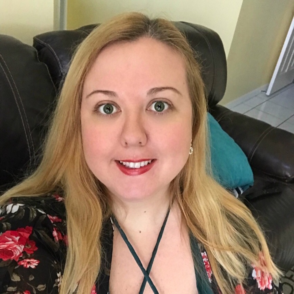 Meet Posher, Shaena-clean, smokefree and petfree